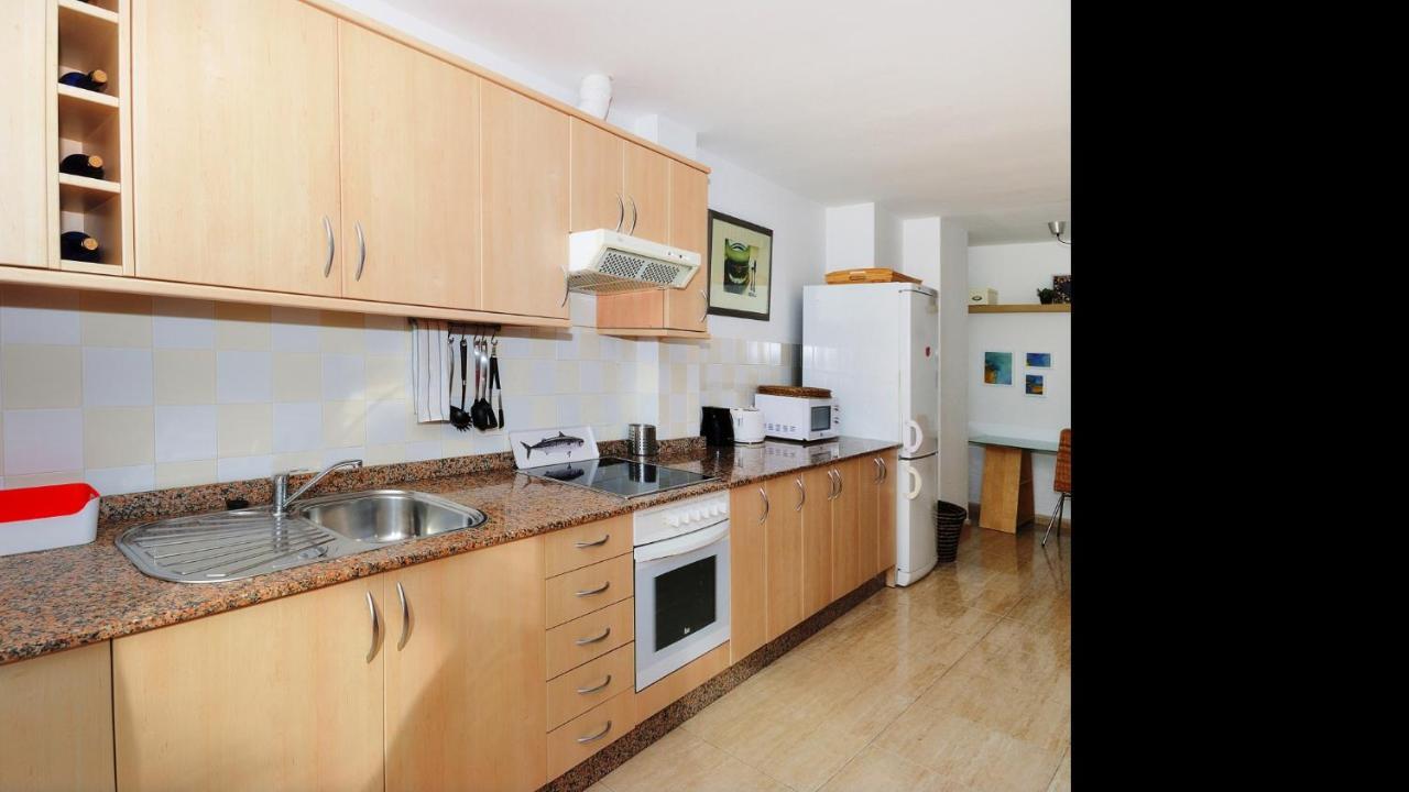 Apartment La Marina Sea Views With Terrace By Pvl Арресифе Экстерьер фото